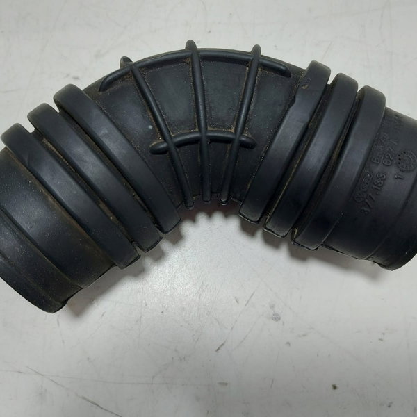 Mangueira Filtro Ar /parati 1.0 16v 99 (377133 627a) Cx225