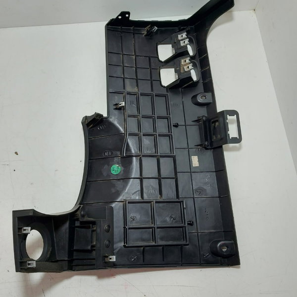 Moldura Inf. Acab. Volante Ssangyong  2009 ( 76731-31001)