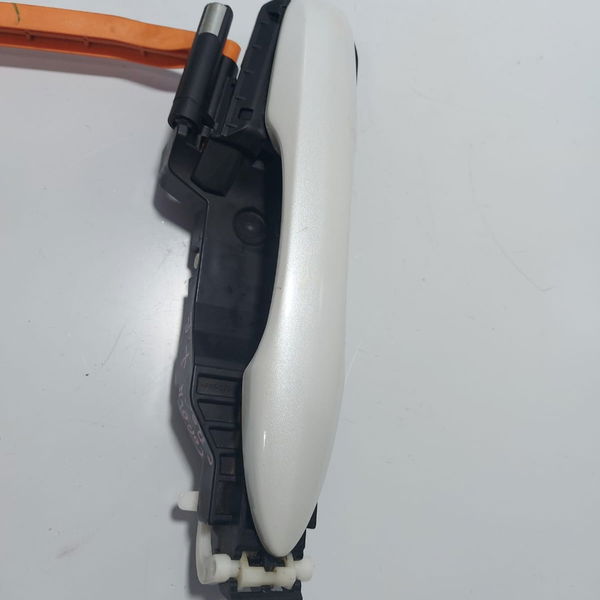 Maçaneta Externa Traseira Esquerda Toyota Corolla 2021 Cx477 Traseira