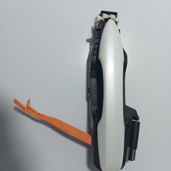 Maçaneta Externa Traseira Esquerda Toyota Corolla 2021 Cx477 Traseira