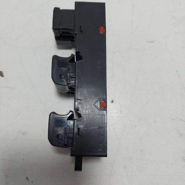 Comando Vidro Elétrico  Frontier 2014 (verificar Plug) Cx87
