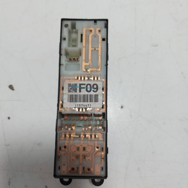 Comando Vidro Elétrico  Frontier 2014 (verificar Plug) Cx87
