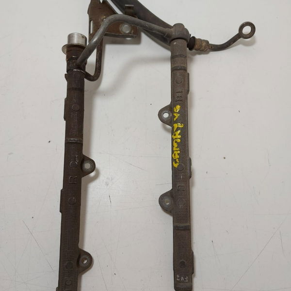 Flauta De Bicos Camry  V6 1997 Cx118