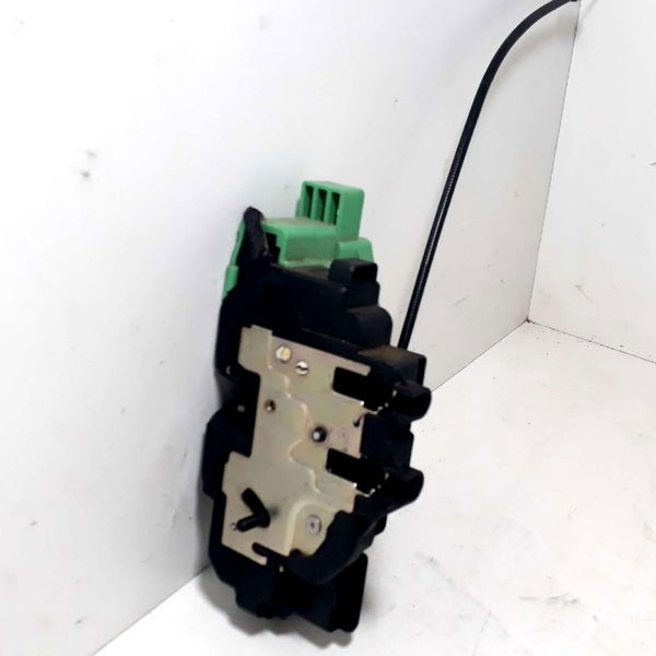 Fechadura Traseira Esquerda I30(81410-2l000 Gih) Cx137