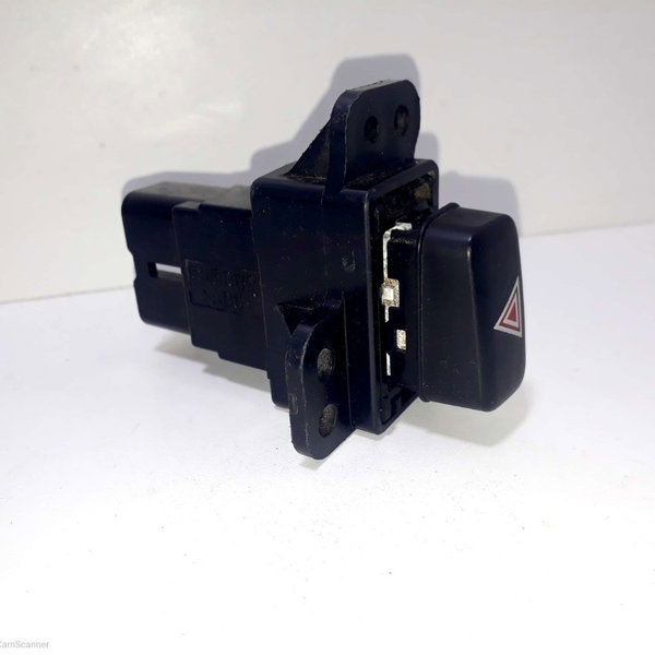 Botão Pisca Alerta Hilux 2005/2010 Cx117 Preto