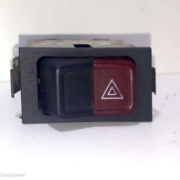 Botão Pisca Alerta Vw Santana Voyage 1985 A 1990 Cx117 Preto