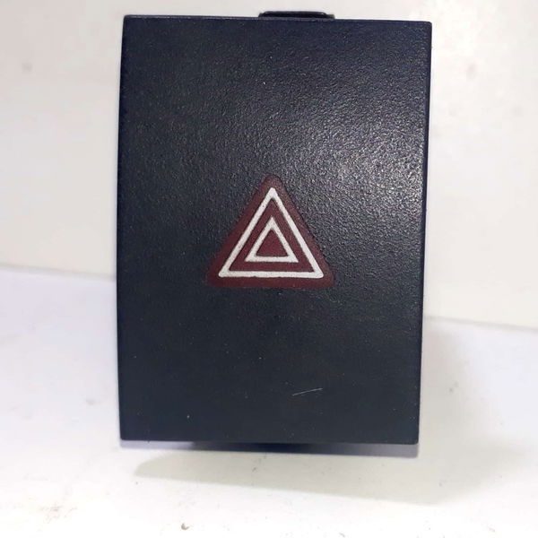 Botão Pisca Alerta Gol Parati Saveiro G3 Cx117 Preto