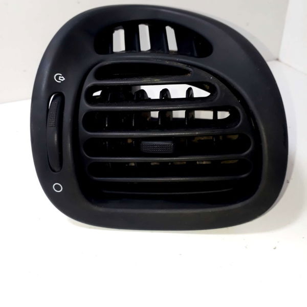 Difusor Ar Lado Direito Xsara Picasso 2004 Original Cx110