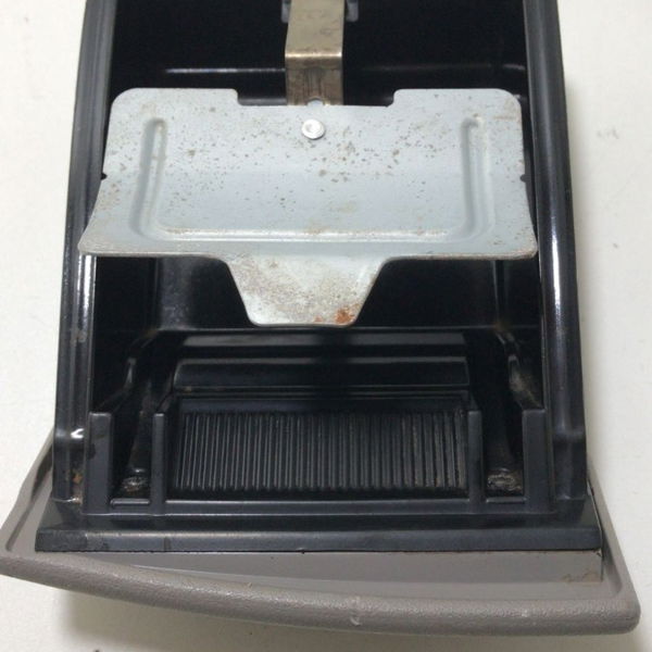 Cinzeiro Painel L200 Triton Cx145