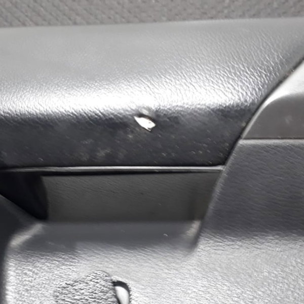 Forro De Porta Cerato 11 T.e. *marcas De Uso*