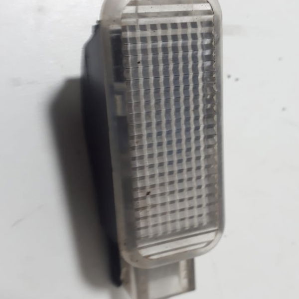 Luz Cortesia Interior Audi Cx86