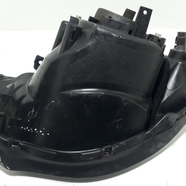 Farol Dianteiro Direito L200 Triton 2014 Cx564 Direito