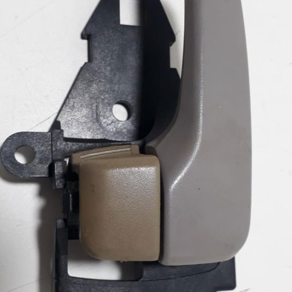 Maçaneta Interna L200 Triton 2014 T.e. Cx135 Dianteira