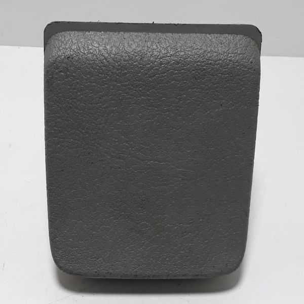 Cinzeiro - Porta Treco Clio 04 - 11 Cx143