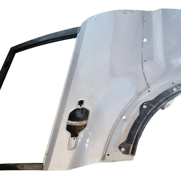 Porta Traseira Direita Pajero Full 2011 Traseira Direita Prateado