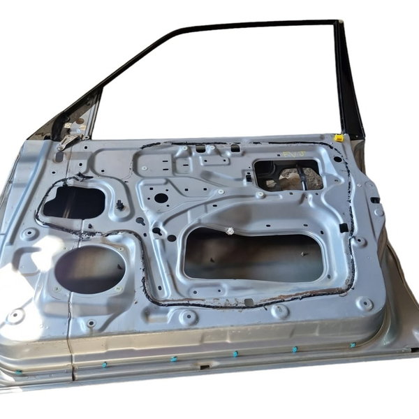 Porta Dianteira Direita Pajero Full 2011 Com Detalhes Dianteira Direita Prateado