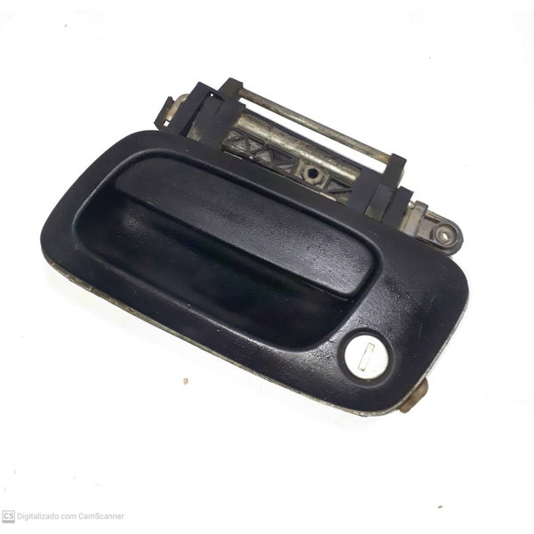 Maçaneta Externa Dianteira  Esquerda Gm Astra 2001 Cx130 Preto