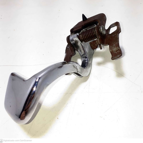 Maçaneta Interna Traseira Direita S10 2010 Cx138 Traseira