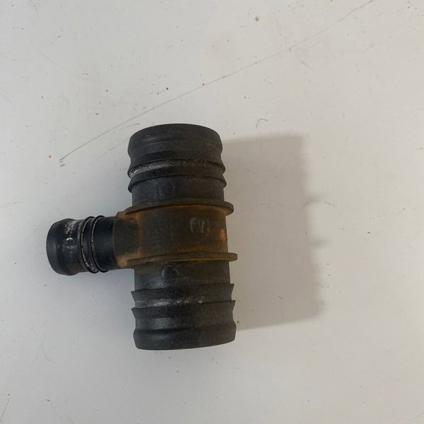 T Conexao De Água S10 2.8 Diesel Cx472
