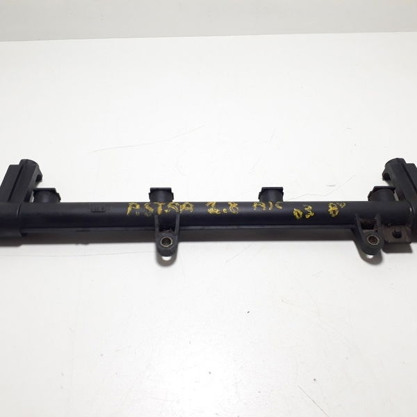 Flauta Injeção Do Astra Zafira 2.0 8v  93 275 195 R1 Cx120