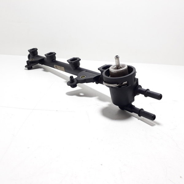 Flauta Inj Ford Ka Fiesta Courier  Xs6u-9d280-ab R4 Cx128
