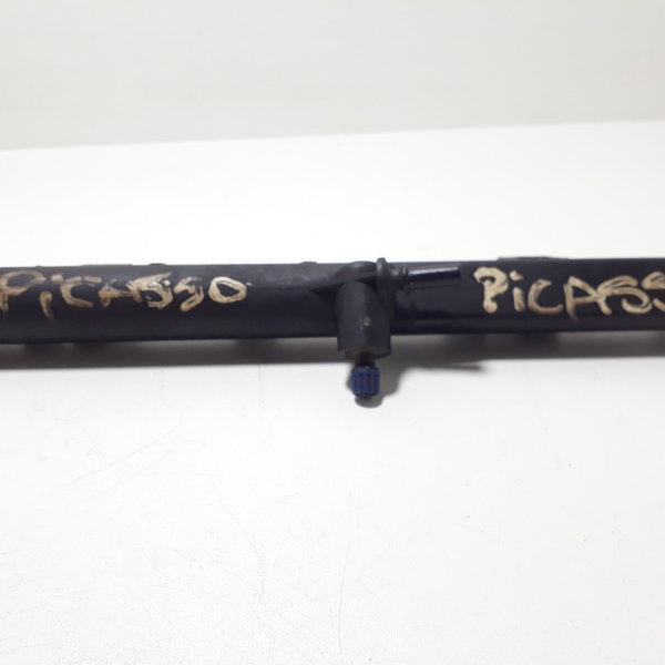 Flauta De Injeçao Citroen C4 Picasso 2010 Cx115
