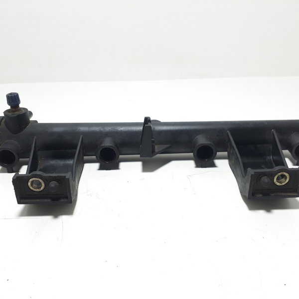 Flauta Injeçao Peugeot /307/206/c3/c4 1.6 16v R1 Cx118