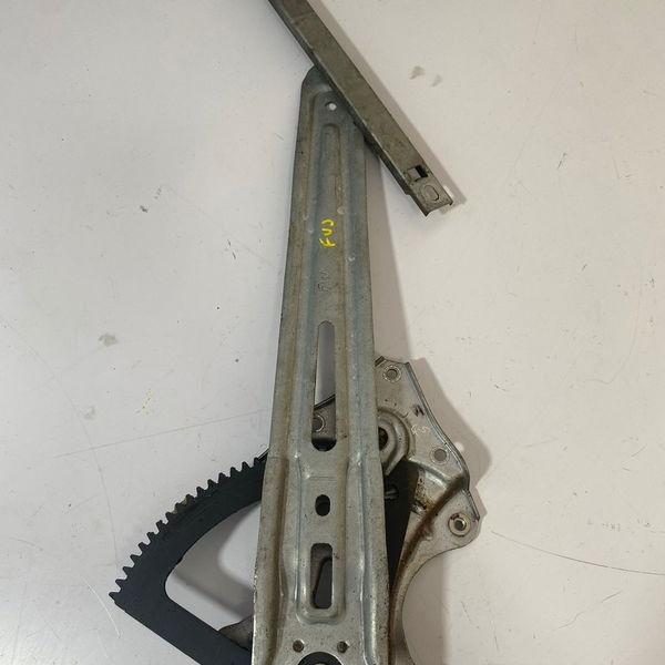 Máquina Vidro Traseira Direita S10 2013 2015 Cx471