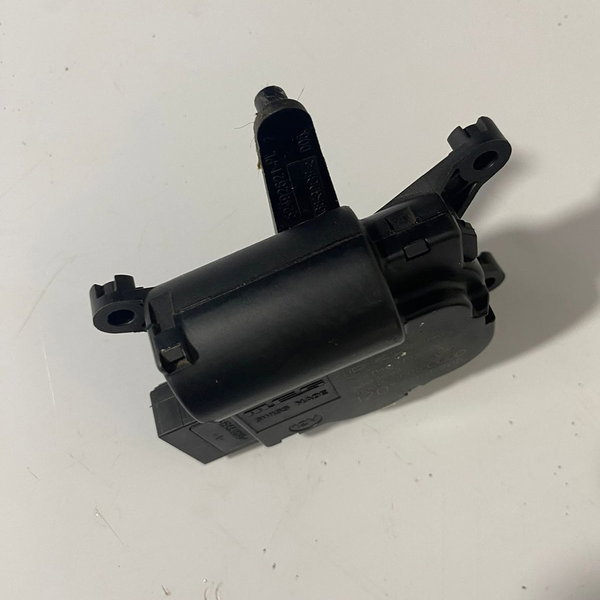 Atuador Ventilaçao Interna Amarok 2013 Cx471