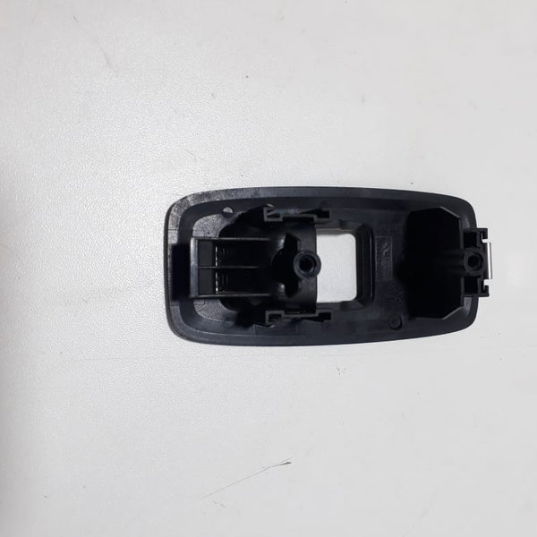 Moldura Do Comando  Vidro Traseiro Direito Ranger 2018 Cx87