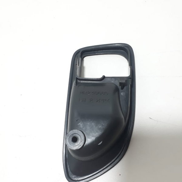 Acabamento Maçaneta Interna T.e Mitsubishi Galant 1997(cx35) Traseira