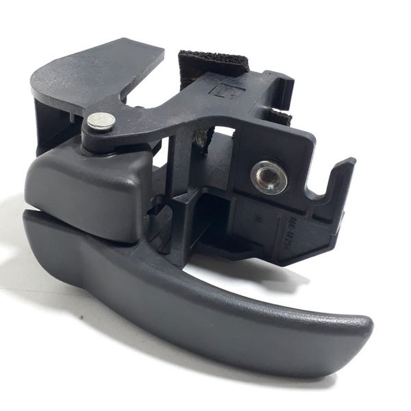 Maçaneta Interna Dianteira Esquerda Frontier 2014 Dianteira