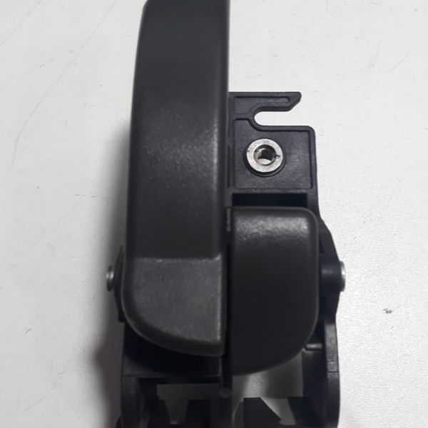 Maçaneta Interna Traseira Direita Frontier 2014 Cx135 Dianteira/traseira