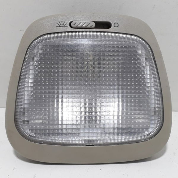 Luz De Teto/cortesia Vw Kombi 2010 Cx84