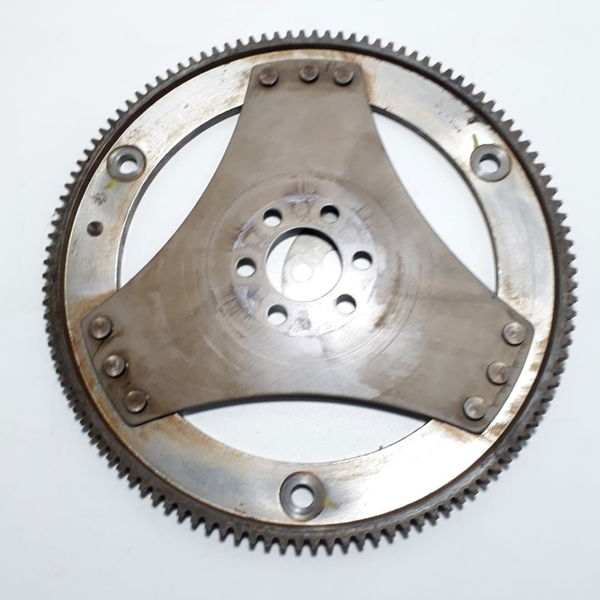 Volante Do Motor Amarok Automática 2h0 105 323 Cx662