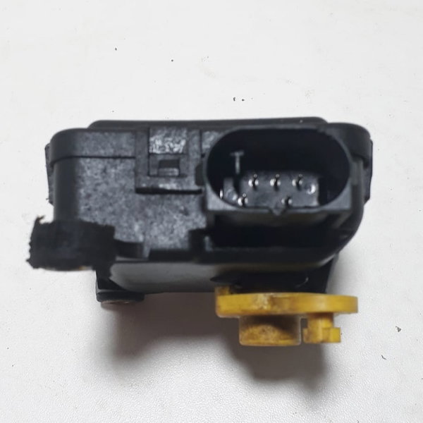 Motor Atuador  Ar Audi A3 Vw  0132801122 6 8d2820511c Cx103
