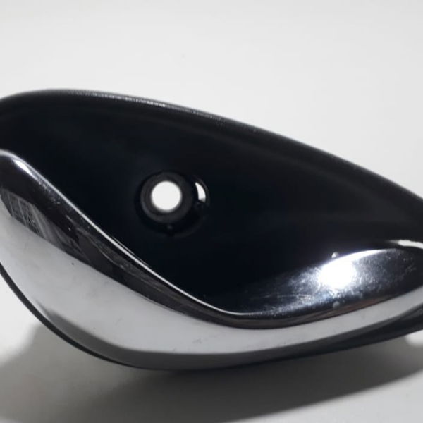 Maçaneta Interna Porta D. D Ômega Australiano Cx140 Dianteira