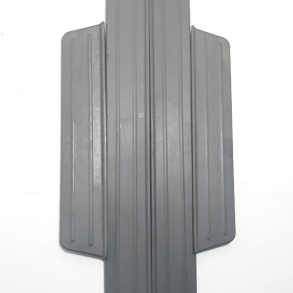 Jogo De Soleiras Original Da Tucson 2008 Cx214