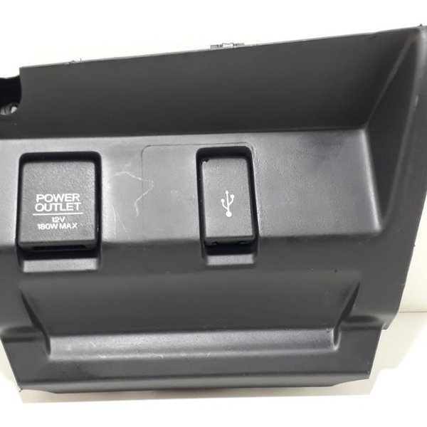 Moldura Entrada Pen Drive Auxiliar Tomada Honda Wrv 18 Cx196
