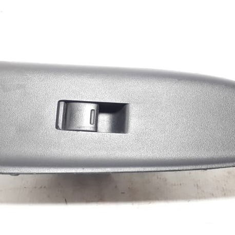 Botão Vidro  C/ Moldura Dian. Dir. Wr-v 18   Cx87