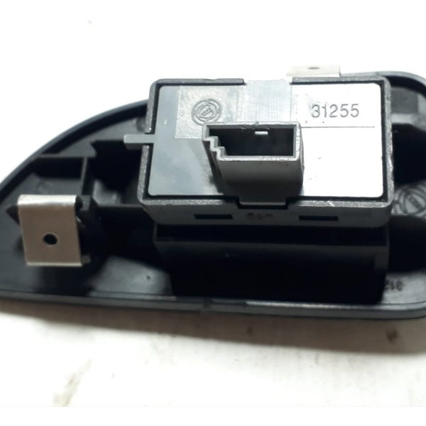 Botão Vidro Elétrico Linea Punto 2008 2012 T.e Cx87