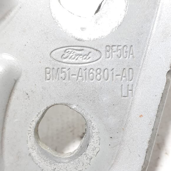 Dobradiça E. Braço Capô Ford Focus 2014 Bm51-a16801-ad Cx136