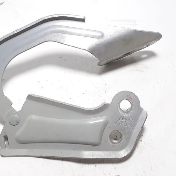Dobradiça E. Braço Capô Ford Focus 2014 Bm51-a16801-ad Cx136