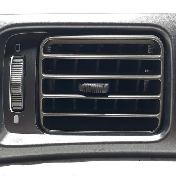 Difusor Ar Esquerdo Subaru Impreza 2010 Cx 111