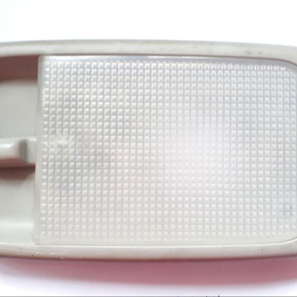Luz De Teto Cortesia Toyota Hilux 2006/2015 Cx84