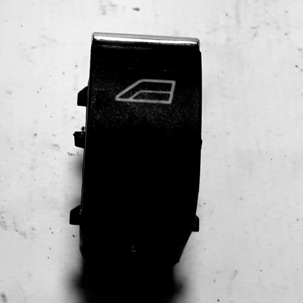 Botão Do Vidro Eletrico Ford Focus 2014 Cx87