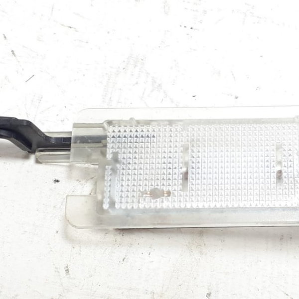 Lanterna Luz Cortesia Porta Luvas Fluence 2011 A 2014 Cx107