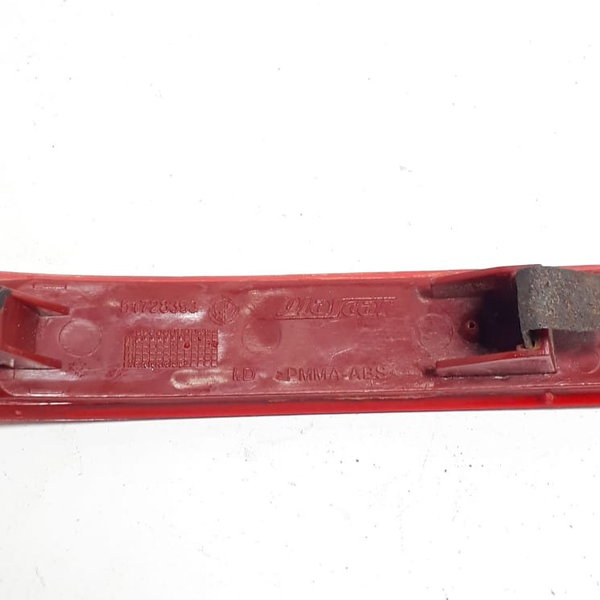 Olho Gato Parachoque Traseiro L.d Strada 2004 /2013 Cx107 Vermelho