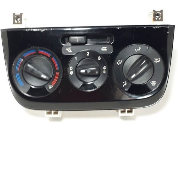 Comando Do Ar Condicionado Fiat Punto Ano 2008 A 2012 Cx131