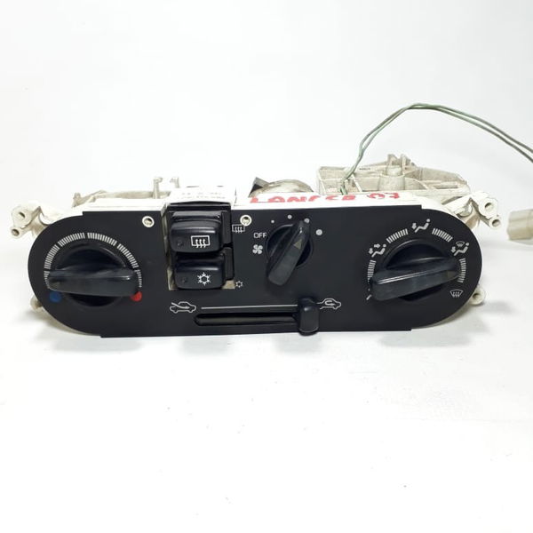 Comando Ar Condicionado Mitsubishi Lancer 1997 Cx131